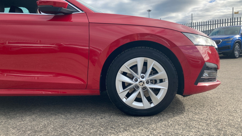 Skoda Octavia 1.4 TSI iV SE L DSG 5dr Estate